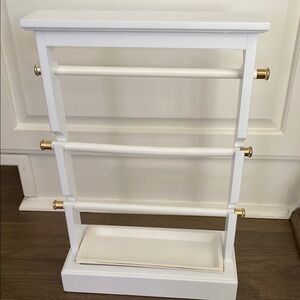 Elegant White Jewelry Organizer with Gold Accents